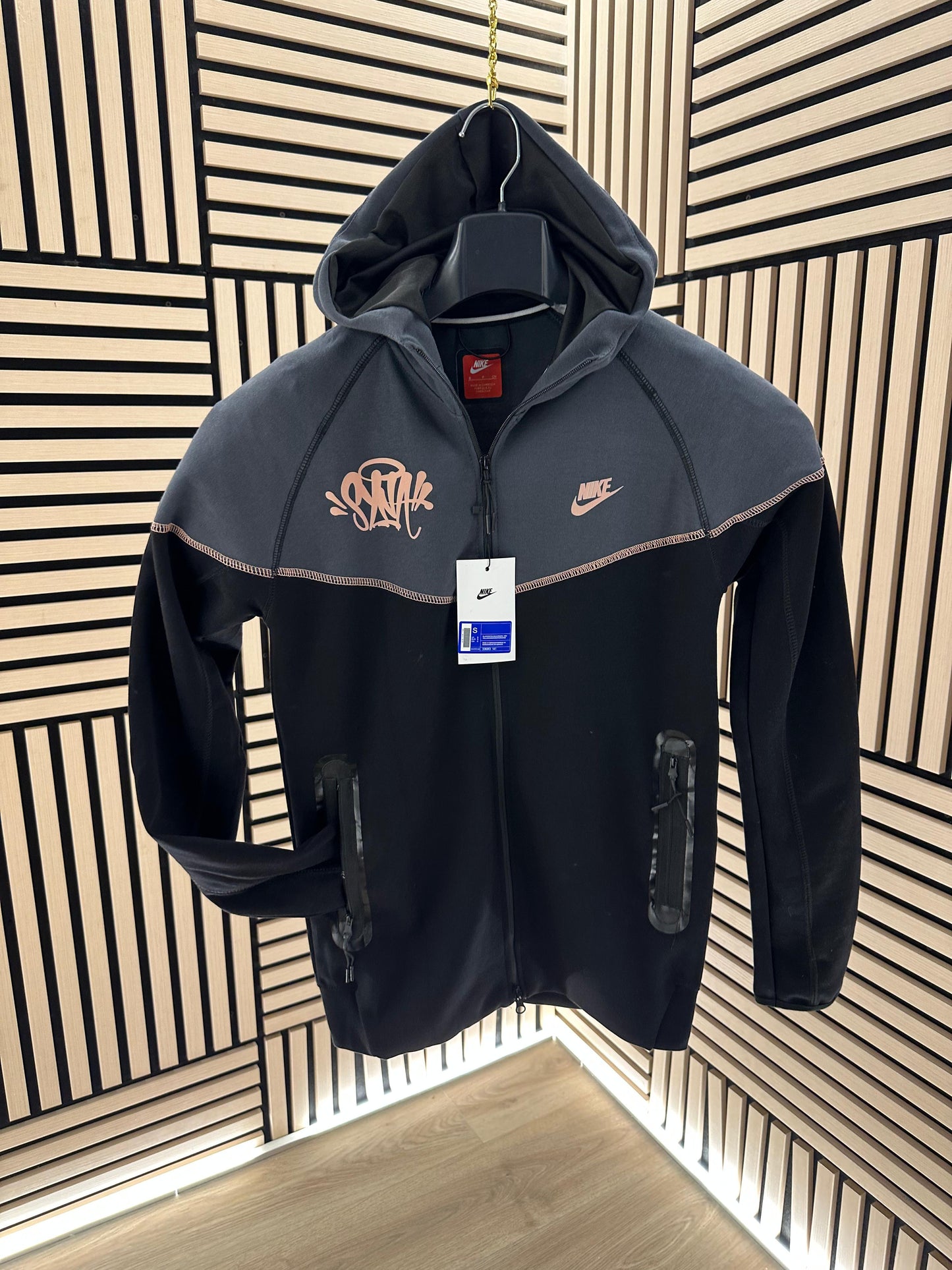 Tech Central Cee Syna World