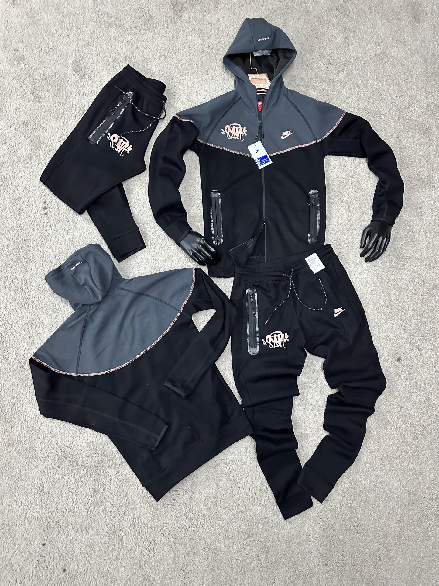 Tech Central Cee Syna World